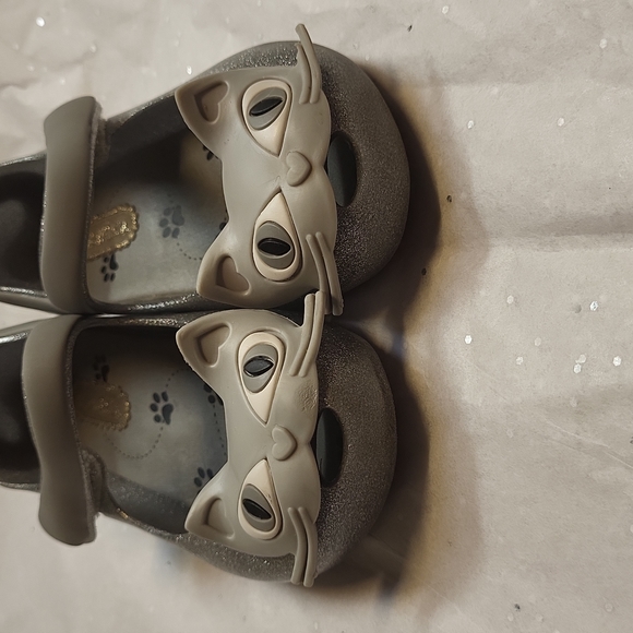 Mini Melissa Gray Glitter Cat Mary Jane shoes - Picture 6 of 10